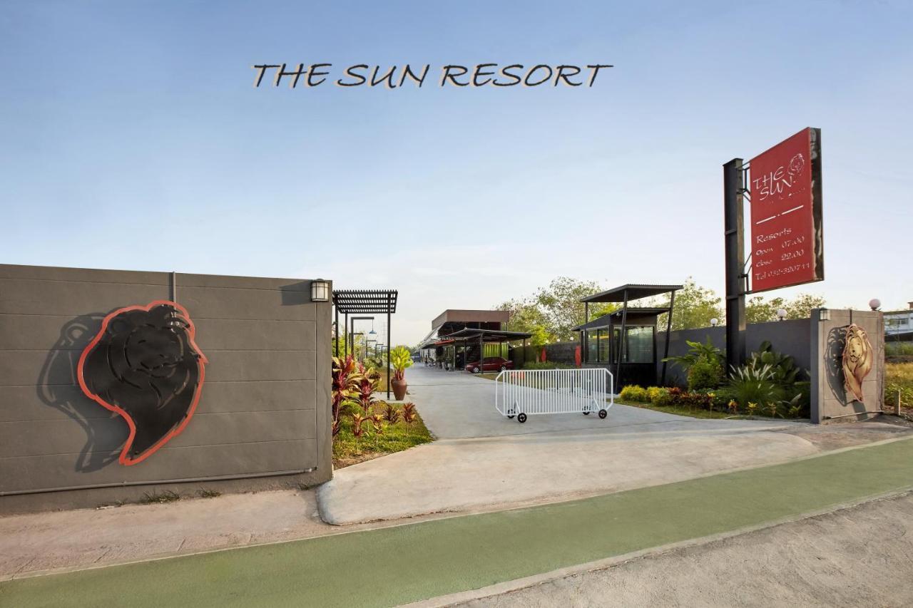 The Sun Resort Ratchaburi Eksteriør billede