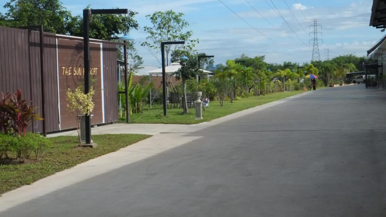The Sun Resort Ratchaburi Eksteriør billede